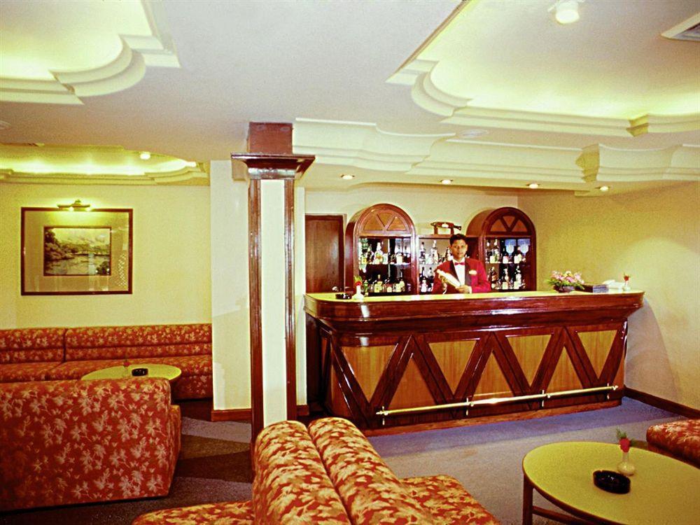 Hotel Nirvana Siddharthanagar Екстер'єр фото