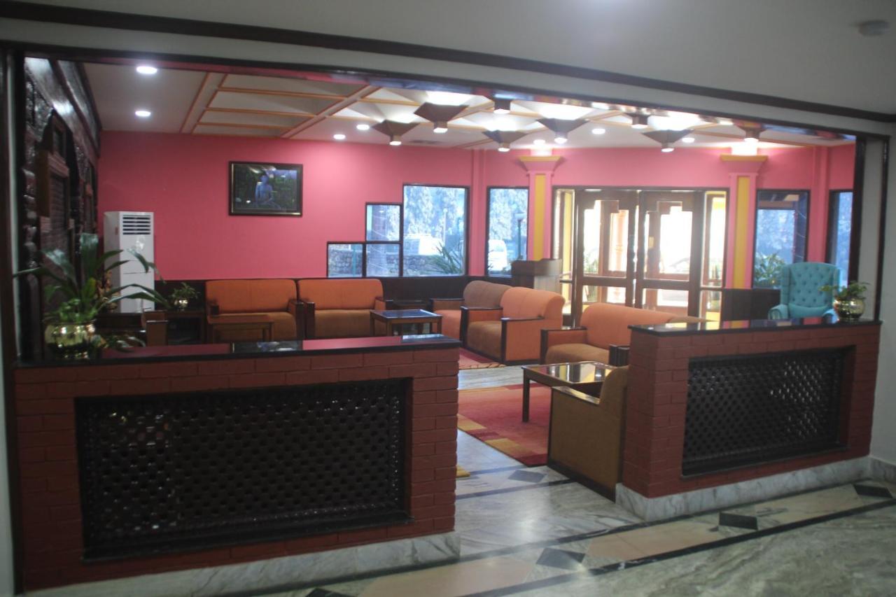 Hotel Nirvana Siddharthanagar Екстер'єр фото