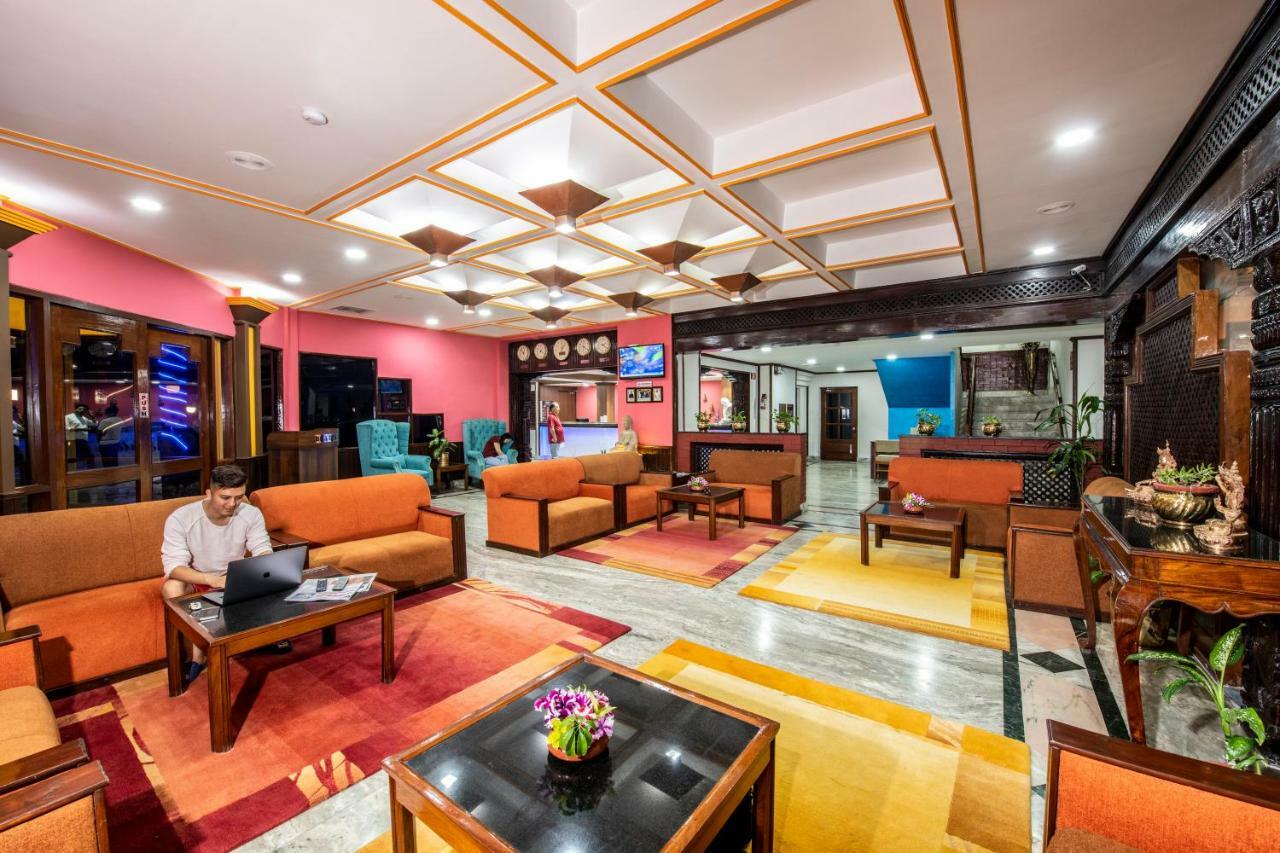 Hotel Nirvana Siddharthanagar Екстер'єр фото